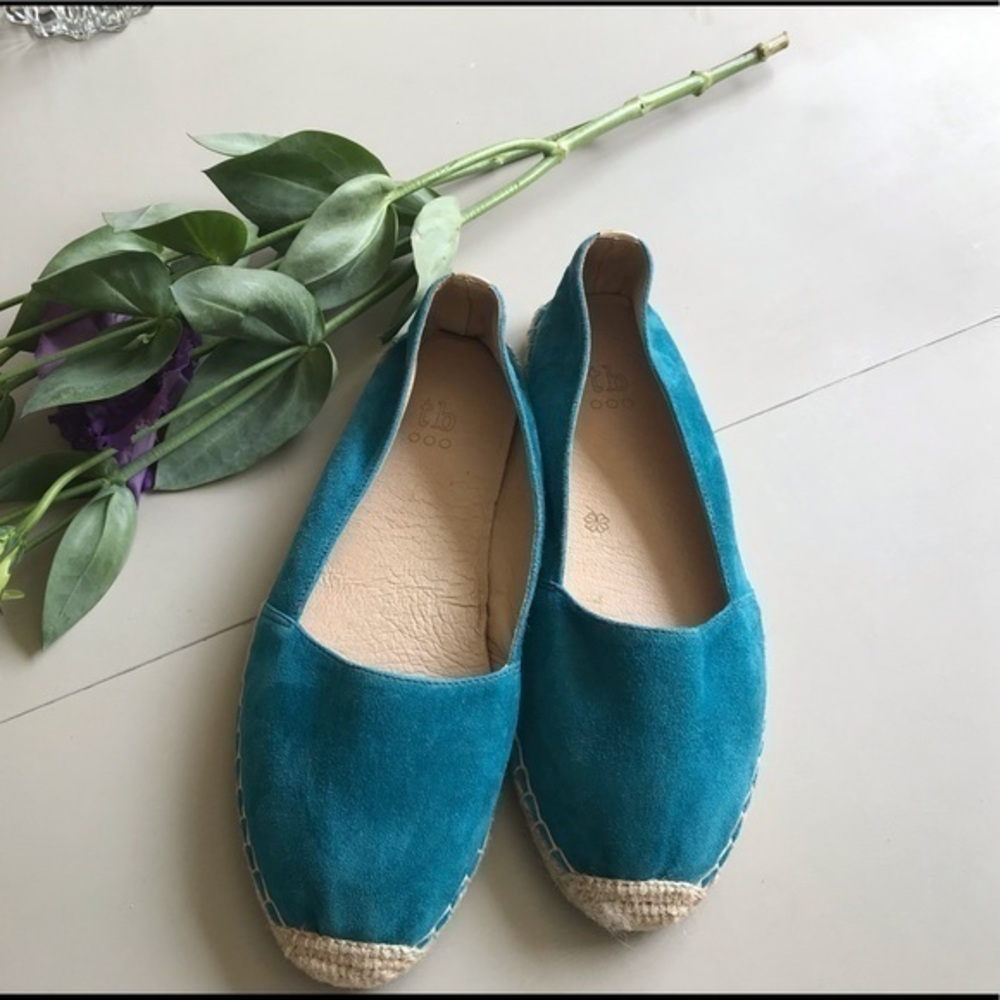 Espadrilles Spain Turquoise Suede Imported From Spain NWOT